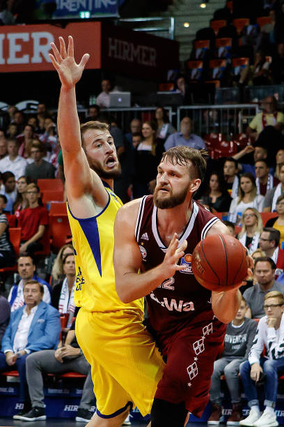 本场比赛 本场比赛