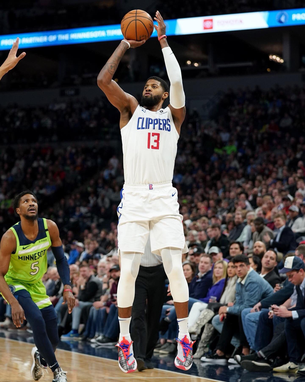 拉多纳有显 拉多纳有显