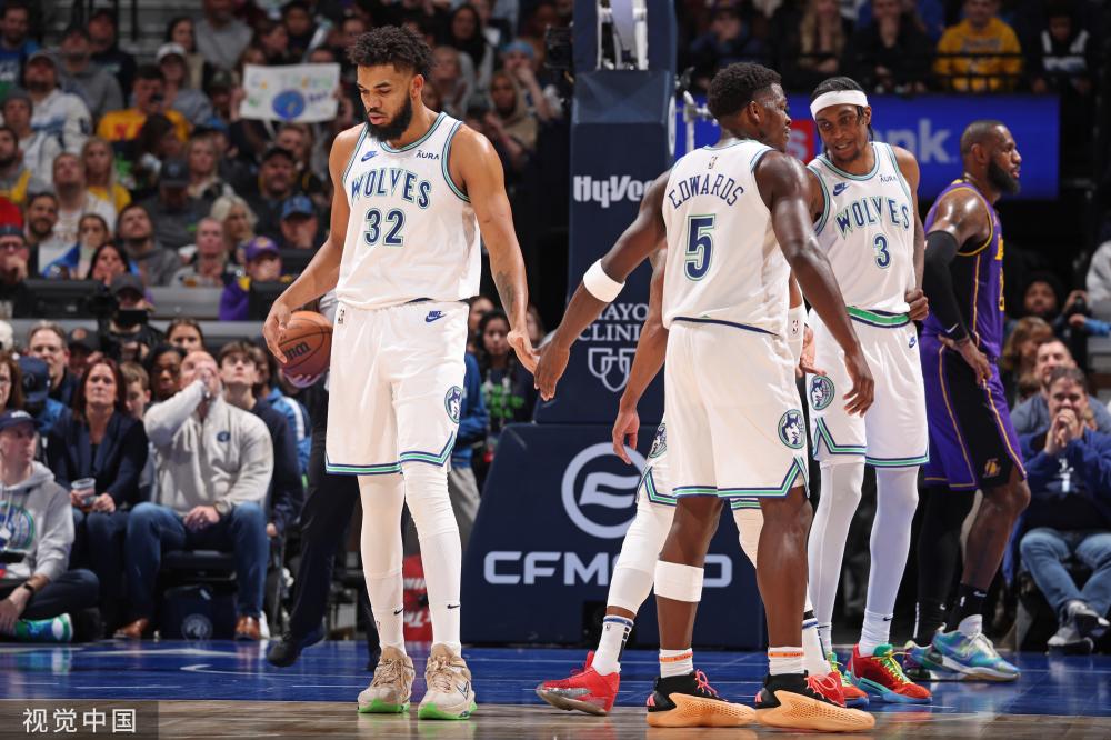 肢体冲突 肢体冲突