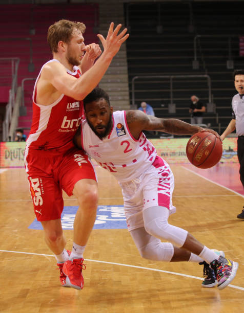 反击和坚固 反击和坚固